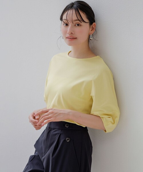 ANY SIS(エニィスィス)の「スーピマスムース クロップド Tシャツ(Tシャツ/カットソー・レディース・アイボリー系/レッド系/ホワイト系1/ライトイエロー系/グリーン系/ダルブルー系/グレー系1/ブラック系・2)」の7枚目の写真