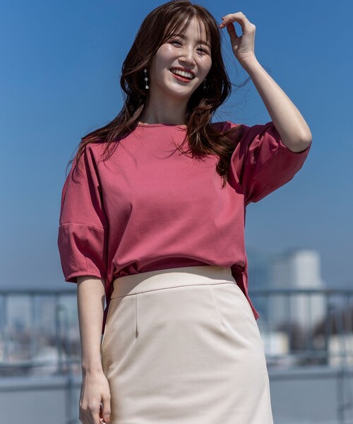 ANY SIS(エニィスィス)の「スーピマスムース クロップド Tシャツ(Tシャツ/カットソー・レディース・アイボリー系/レッド系/ホワイト系1/ライトイエロー系/グリーン系/ダルブルー系/グレー系1/ブラック系・2)」の8枚目の写真