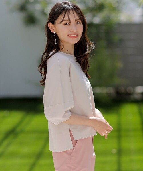 ANY SIS(エニィスィス)の「スーピマスムース クロップド Tシャツ(Tシャツ/カットソー・レディース・アイボリー系/レッド系/ホワイト系1/ライトイエロー系/グリーン系/ダルブルー系/グレー系1/ブラック系・2)」の10枚目の写真
