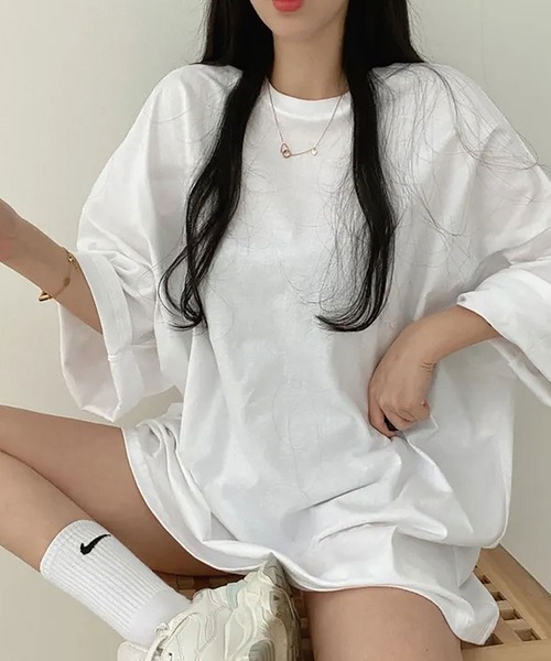 NinaetLina(ニナエリナ)の「フルムーンプリントオーバーサイズTシャツ(Tシャツ/カットソー・レディース・ホワイト/ブラック/ブルー/チャコールグレー・FREE)」の6枚目の写真