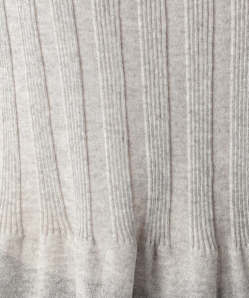 COMME CA（コムサ）の「スパークレーヨンポリエステル プルオーバー（ニット/セーター・レディース・ホワイト/ベージュ・9号/11号）」の5枚目の写真