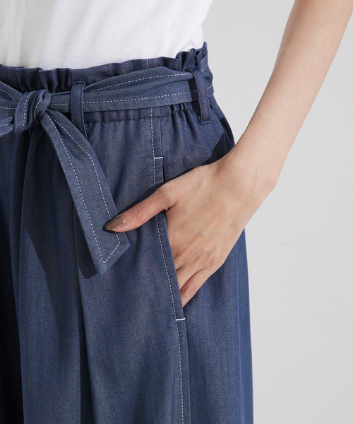 qualite(カリテ)の「テンセルデニムパンツ(その他パンツ・レディース・アイボリー/ブルー・38/36/34)」の12枚目の写真