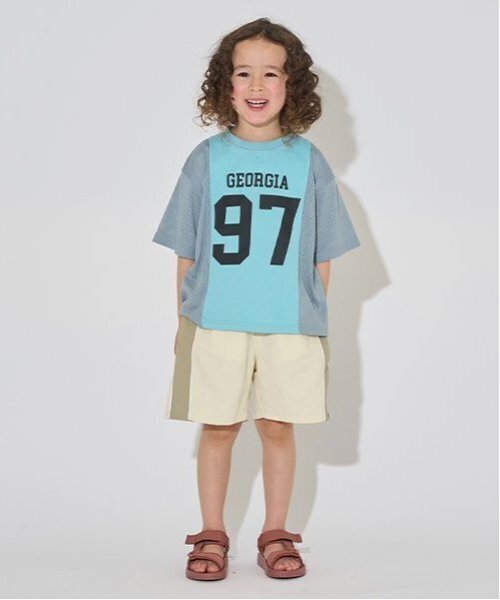 b・ROOM(ビールーム)の「【カイテキ天竺】バイカラービッグTシャツ【子供服】【キッズ】【男の子】【女の子】(Tシャツ/カットソー・キッズ・ホワイト系その他/パープル系その他/ダークブラウン/ターコイズブルー・140cm/120cm/150cm/100cm/110cm/130cm)」の5枚目の写真