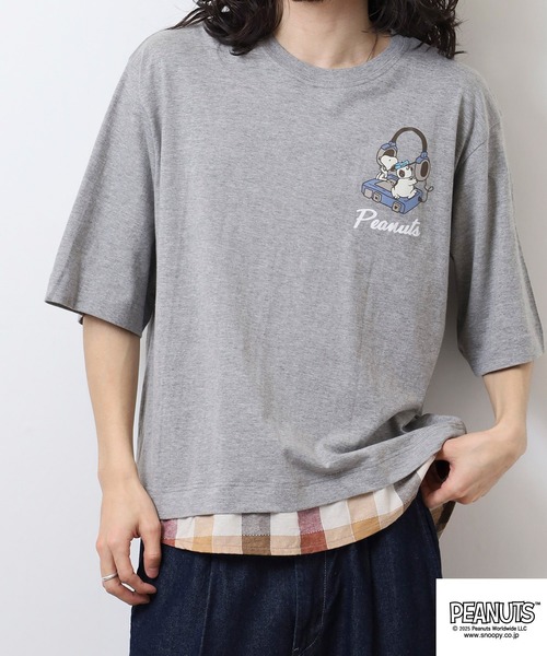 PEANUTS(ピーナッツ)の「PEANUTS ヘッドフォン柄プリントレイヤード風Tシャツ(Tシャツ/カットソー・メンズ・ホワイト/ブラック/杢グレー・S/M/L)」の20枚目の写真