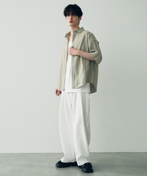 Shoowtime(ショウタイム)の「Over size retro stripe shirt / オーバーサイズレトロ配色ストライプシャツ(シャツ/ブラウス・メンズ・ベージュ系/ブルー系・X-LARGE/LARGE/MEDIUM)」の18枚目の写真
