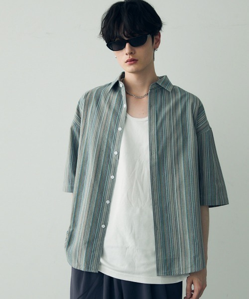 Shoowtime(ショウタイム)の「Over size retro stripe shirt / オーバーサイズレトロ配色ストライプシャツ(シャツ/ブラウス・メンズ・ベージュ系/ブルー系・X-LARGE/LARGE/MEDIUM)」の22枚目の写真
