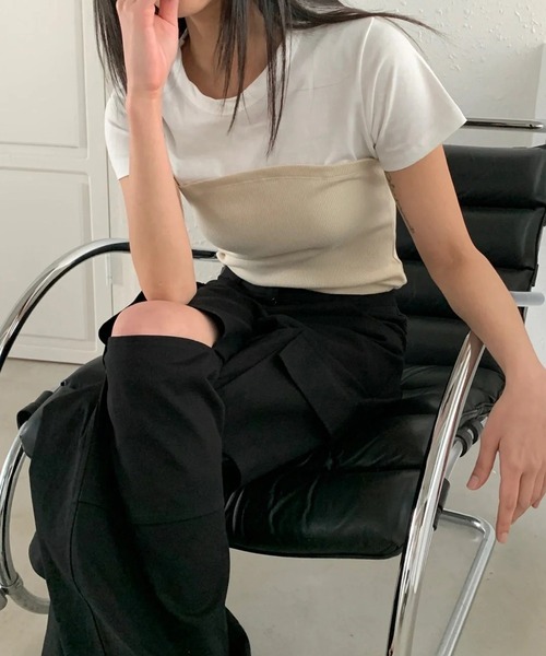 SUWDEE(スーディー)の「rib bustier docking t-shirt(Tシャツ/カットソー・レディース・ブラック/ベージュ・FREE)」の4枚目の写真
