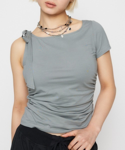 LAGUA GEM(ラグアジェム)の「HALF RIBON CUT トップス(Tシャツ/カットソー・レディース・ライトピンク/ブラック/杢グレー・FREE)」の1枚目の写真