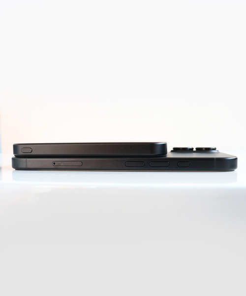 MaGdget(マジェット)の「〈MaGdget/マジェット〉MaGdget Battery 5000mAh Qi2/マジェット バッテリー モバイルバッテリー(スマホグッズ・メンズ・ブラック/シルバー・ONE SIZE)」の5枚目の写真