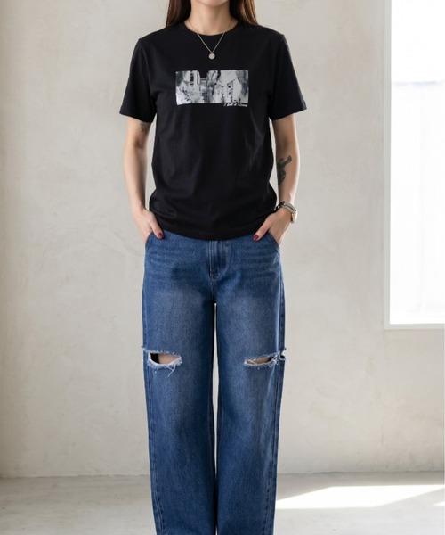 Per sist ence(パーシエンス)の「天竺箔プリントTシャツ(Tシャツ/カットソー・レディース・オフホワイト/チャコールグレー/ブラック・ONE SIZE)」の16枚目の写真