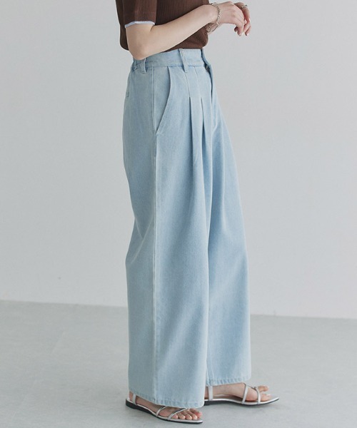 ECLAM(クラム)の「タック ワイド ハイウエスト デニム パンツ(デニムパンツ・レディース・インディゴブルー/ブルー系その他/ブルー・FREE)」の11枚目の写真