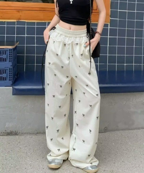 gossip!ロサンゼルス(ゴシップロサンゼルス)の「【Y2Kガーリー】レース×リボンストレートパンツ(スウェットパンツ・レディース・オフホワイト/ブラック・FREE)」の6枚目の写真