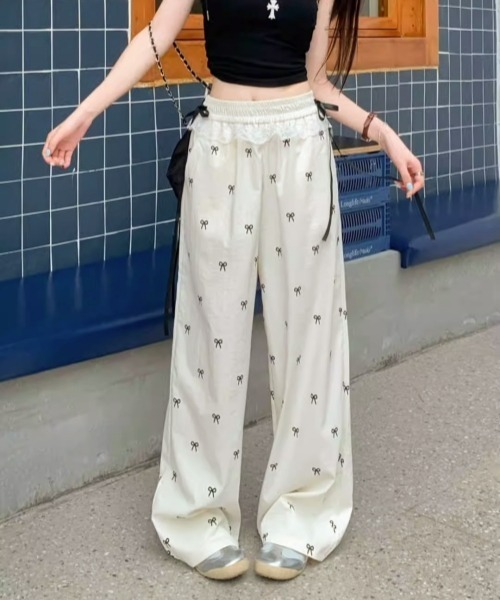 gossip!ロサンゼルス(ゴシップロサンゼルス)の「【Y2Kガーリー】レース×リボンストレートパンツ(スウェットパンツ・レディース・オフホワイト/ブラック・FREE)」の10枚目の写真