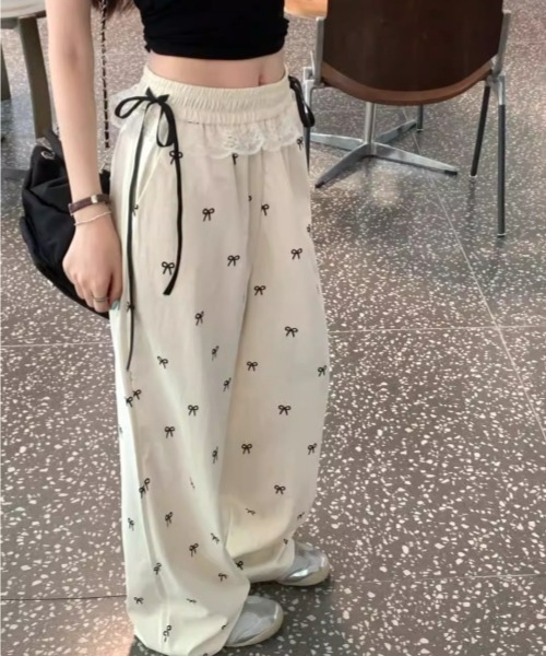 gossip!ロサンゼルス(ゴシップロサンゼルス)の「【Y2Kガーリー】レース×リボンストレートパンツ(スウェットパンツ・レディース・オフホワイト/ブラック・FREE)」の13枚目の写真
