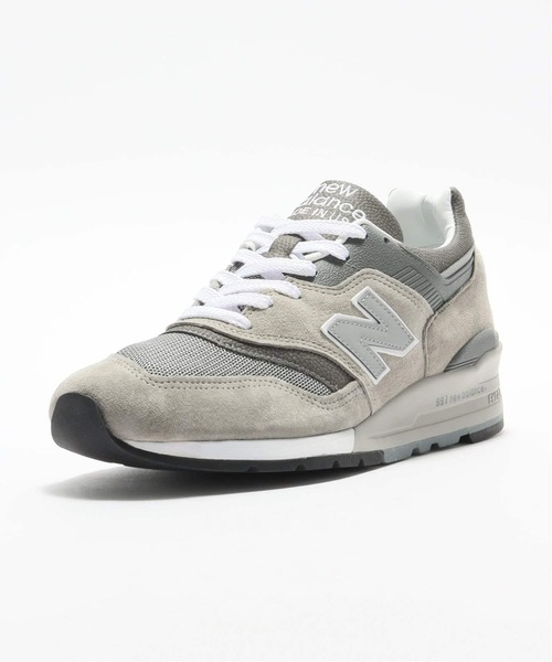 NEW BALANCE(ニューバランス)の「New Balance (ニューバランス) U997GY(スニーカー・メンズ・チャコールグレー・25.5cm/26cm/26.5cm/27cm/27.5cm/28cm/28.5cm/29cm/30cm)」の2枚目の写真