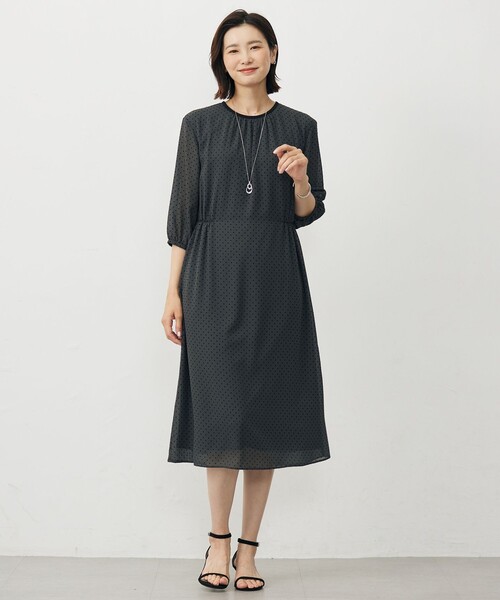 J.PRESS（ジェイプレス）の「【洗える】ドットフロッキープリント ワンピース（ワンピース・レディース・グレー系5/ブラウン系5・11/9）」の3枚目の写真