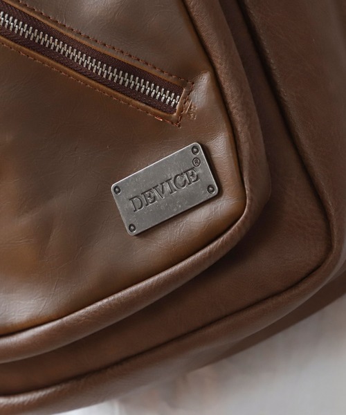 DEVICE(デバイス)の「DEVICE デバイス Shade DBG90049 メガボディバッグ(ボディバッグ/ウエストポーチ・メンズ・ブラウン/ブラック×ブラック/ブラック×ホワイト・FREE)」の9枚目の写真