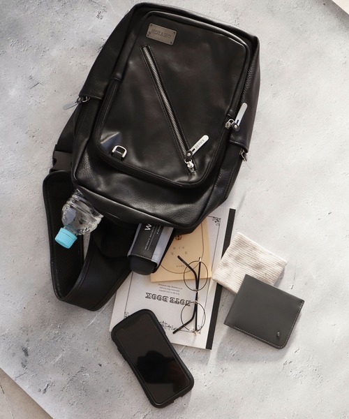 DEVICE(デバイス)の「DEVICE デバイス Shade DBG90049 メガボディバッグ(ボディバッグ/ウエストポーチ・メンズ・ブラウン/ブラック×ブラック/ブラック×ホワイト・FREE)」の16枚目の写真
