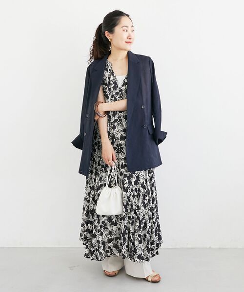 le.coeur blanc(ルクールブラン)の「Fanakaフラワーノースリワンピース(ワンピース・レディース・ブラウン/ブラック・38)」の10枚目の写真