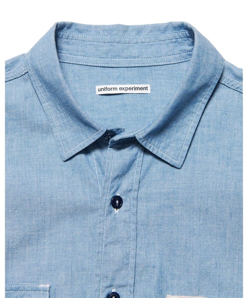 uniform experiment（ユニフォームエクスペリメント）の「WASHED CHAMBRAY SHIRT（シャツ/ブラウス・メンズ・ライトインディゴブルー・3/2/1/4/5）」の4枚目の写真
