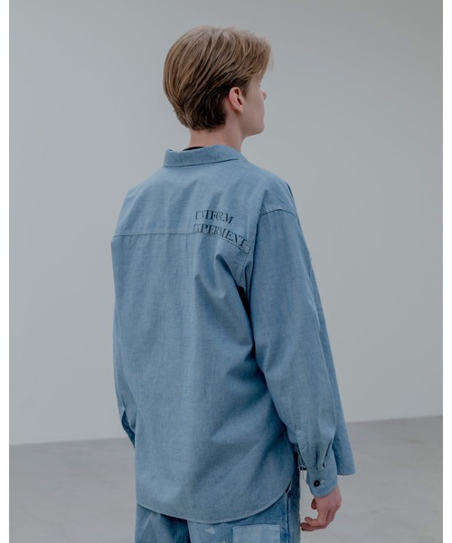 uniform experiment（ユニフォームエクスペリメント）の「WASHED CHAMBRAY SHIRT（シャツ/ブラウス・メンズ・ライトインディゴブルー・3/2/1/4/5）」の8枚目の写真