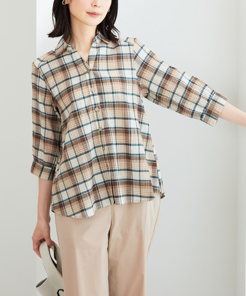 BELLUNA PLUS(ベルーナ)の「スキッパー衿ぽこぽこ素材ブラウス(シャツ/ブラウス・レディース・ホワイト系その他/ブラウン系その他/ブルー・MEDIUM/LARGE/X-LARGE)」の11枚目の写真