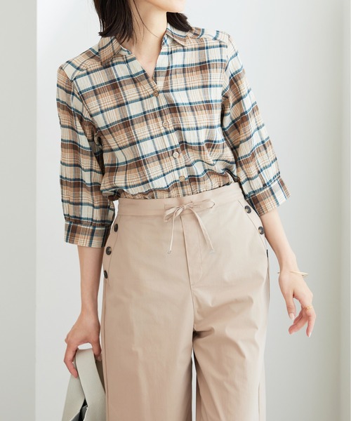 BELLUNA PLUS(ベルーナ)の「スキッパー衿ぽこぽこ素材ブラウス(シャツ/ブラウス・レディース・ホワイト系その他/ブラウン系その他/ブルー・MEDIUM/LARGE/X-LARGE)」の13枚目の写真