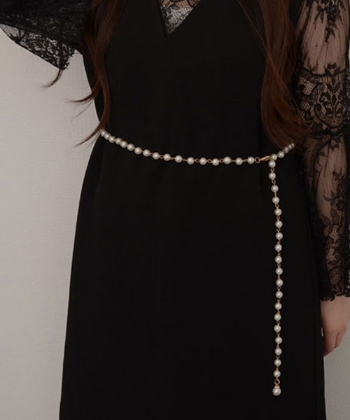 VIBGYOR Women（ヴィブジョー　ウィメン）の「【resonance】パール シンプルデザイン ウエストマーク ベルト【マルチウェイ/オケージョン】（ベルト・レディース・シルバー/ゴールド・FREE）」の2枚目の写真