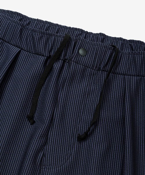 rehacer(レアセル)の「rehacer : SeersuckerBig Tuck Shorts / シアサッカー ビックタックショーツ(その他パンツ・メンズ・ブラック/ネイビー・SMALL/MEDIUM/LARGE)」の5枚目の写真