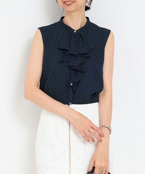 NOLLEY'S LIGHT(ノーリーズライト)の「フロントラッフルブラウス(シャツ/ブラウス・レディース・ブラック系その他/ホワイト系その他5/ホワイト系その他/ブルー系その他・38)」の4枚目の写真