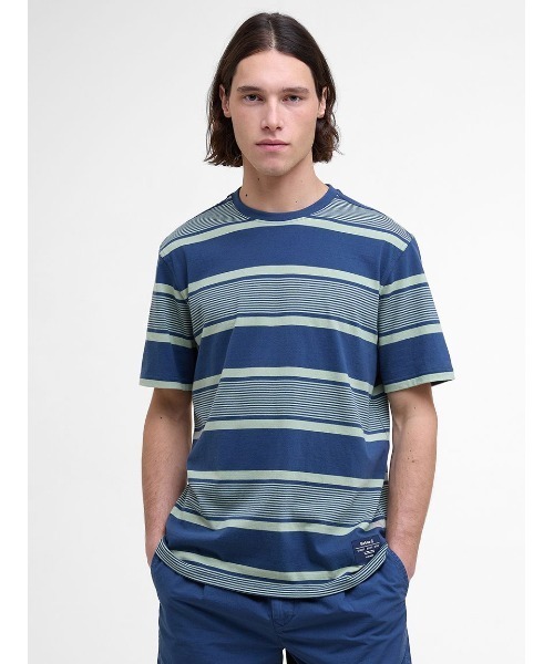 Barbour(バブアー)の「Spilman ストライプ Tシャツ(Tシャツ/カットソー・メンズ・ネイビー/ブルー・SMALL/MEDIUM/LARGE)」の2枚目の写真