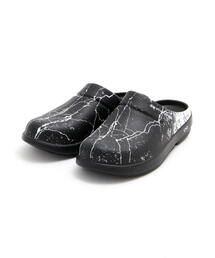 OOFOS | OOFOSxChildren of the discordance / OOcloog ウークロッグ サンダル(サンダル)