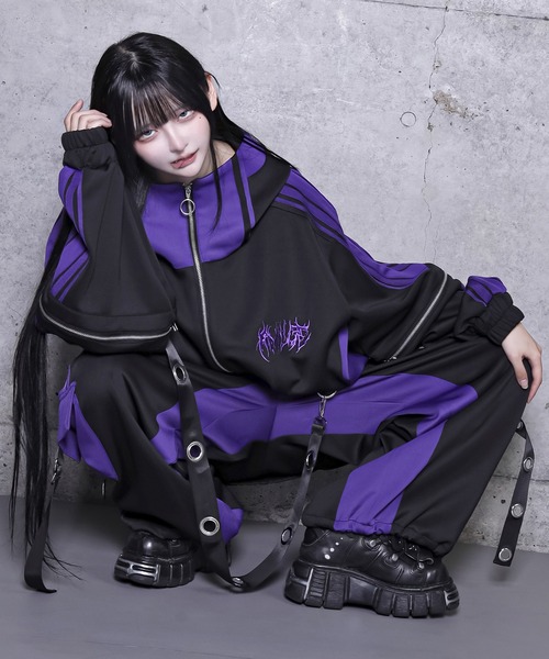 ハトメベルト付きライン入りZIPトップス（パーカー）｜Amilige