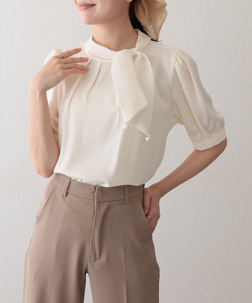 Lace Ladies(レースレディース)の「スタンドカラー ボウタイ リボン パール付き 半袖 ブラウス(シャツ/ブラウス・レディース・ピンク/アイボリー/ホワイト・M)」の13枚目の写真