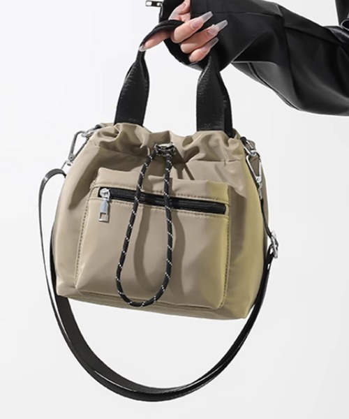 Miniministore(ミニミニストア)の「巾着ショルダーバッグ レディース 小さめ(ショルダーバッグ・レディース・ブラック/ベージュ/ダークグレー・FREE)」の3枚目の写真