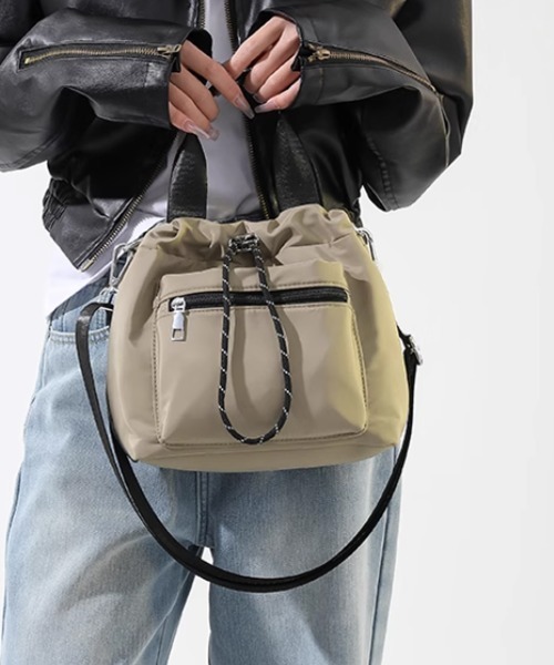 Miniministore(ミニミニストア)の「巾着ショルダーバッグ レディース 小さめ(ショルダーバッグ・レディース・ブラック/ベージュ/ダークグレー・FREE)」の7枚目の写真