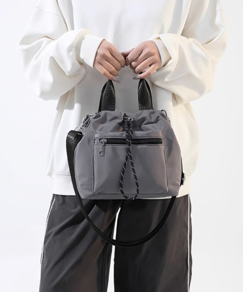 Miniministore(ミニミニストア)の「巾着ショルダーバッグ レディース 小さめ(ショルダーバッグ・レディース・ブラック/ベージュ/ダークグレー・FREE)」の12枚目の写真