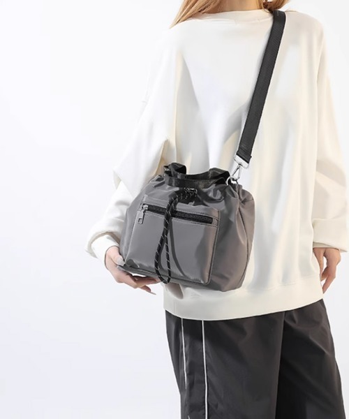 Miniministore(ミニミニストア)の「巾着ショルダーバッグ レディース 小さめ(ショルダーバッグ・レディース・ブラック/ベージュ/ダークグレー・FREE)」の13枚目の写真