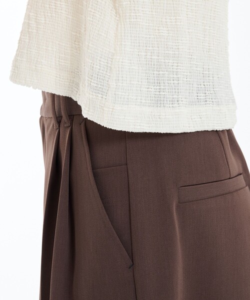 PUBLIC TOKYO（パブリックトウキョウ）の「【完売間近】スラブリブフロントジップTOP（カーディガン/ボレロ・レディース・ホワイト/ブラック・FREE）」の12枚目の写真