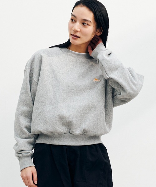 KELTY(ケルティ)の「KELTY/ケルティ ミニロゴクロップドクルーネック スウェット トレーナー(スウェット・レディース・ヘザーグレー/ホワイト/ネイビー/ベージュ/ブラック・FREE)」の11枚目の写真