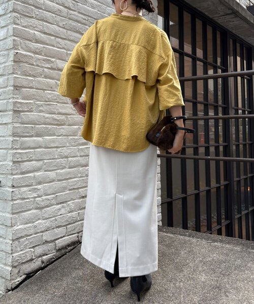 Jena espace merveilleux（ジェナ　エスパスメルヴェイユ）の「ピーチスキンラッフルシャツ（シャツ/ブラウス・レディース・ライトグレー/ブラック/イエロー・FREE）」の5枚目の写真