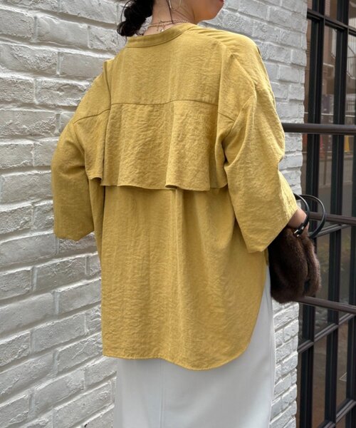 Jena espace merveilleux（ジェナ　エスパスメルヴェイユ）の「ピーチスキンラッフルシャツ（シャツ/ブラウス・レディース・ライトグレー/ブラック/イエロー・FREE）」の12枚目の写真