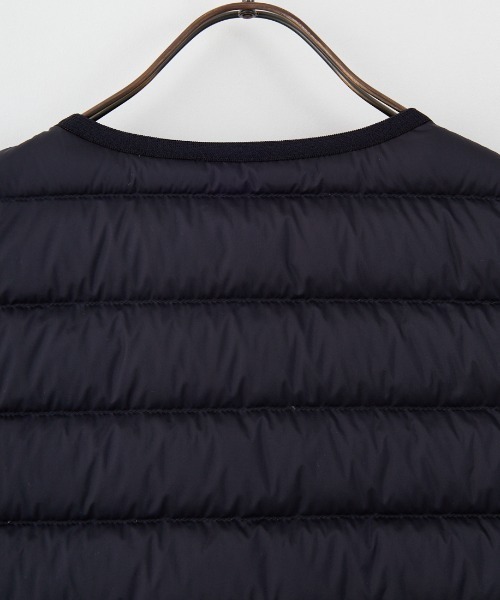 DANTON（ダントン）の「[DANTON/ダントン] インナーダウン クルーネックベスト（ダウンベスト・レディース・ブラック/チャコール/ライトベージュ・L/M/S）」の16枚目の写真
