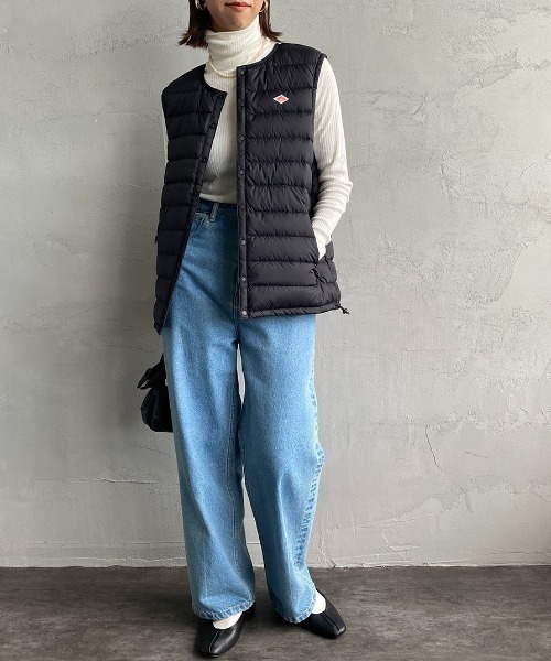 DANTON（ダントン）の「[DANTON/ダントン] インナーダウン クルーネックベスト（ダウンベスト・レディース・ブラック/チャコール/ライトベージュ・L/M/S）」の4枚目の写真