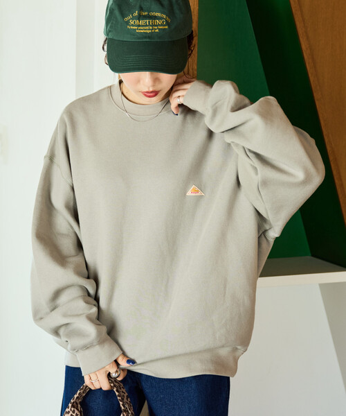 FREAK'S STORE（フリークスストア）の「限定展開 KELTY × FREAK'S STORE/ケルティ 別注 裏起毛 ワンポイント スウェット（スウェット・レディース・ベージュ/ネイビー/ライトグレー/ワインレッド/ブラック/ナチュラル/チャコールグレー・ﾌﾘ-）」の4枚目の写真