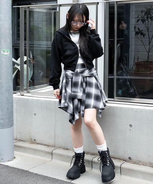 WEGO（ウィゴー）の「WEGO/【25年秋冬新作】ネルシャツライクイレヘムミニスカート（スカート・レディース・ブラウン/ブラック・FREE）」の3枚目の写真