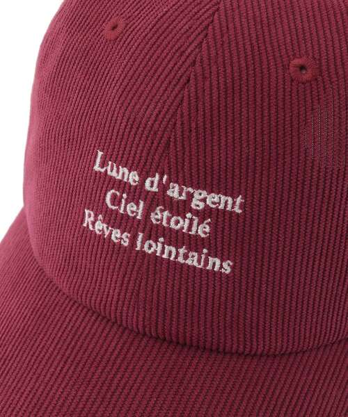 Green　Parks（グリーンパークス）の「everywalk.コーデュロイロゴキャップ（キャップ・レディース・グレー/レッド/アイボリー・FREE）」の22枚目の写真