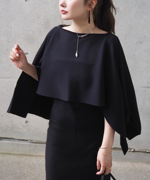 LAULEN(ローレン)の「cape collar drape knit/ケープカラードレープニット(ニット/セーター・レディース・ブラック/アイボリー・FREE)」の2枚目の写真