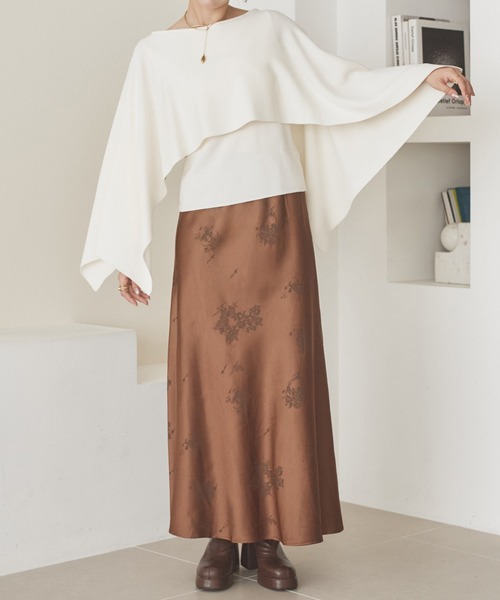 LAULEN(ローレン)の「cape collar drape knit/ケープカラードレープニット(ニット/セーター・レディース・ブラック/アイボリー・FREE)」の9枚目の写真