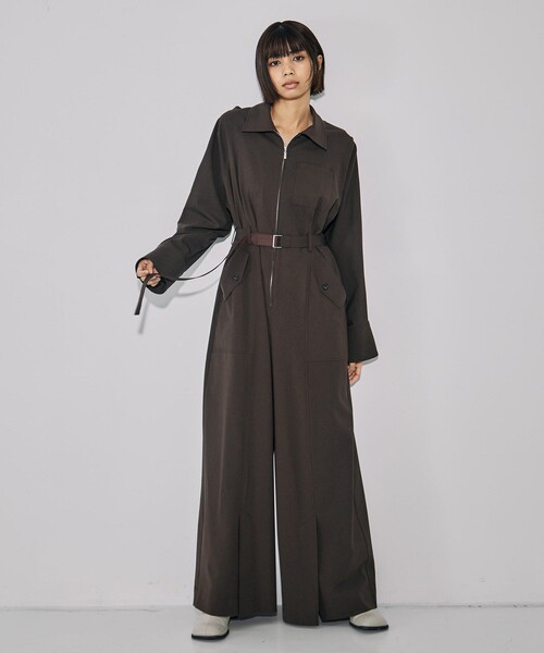 UNITED TOKYO（ユナイテッドトウキョウ）の「【3WAY】ボタンスリーブジャンプスーツ｜ウォッシャブル/オールインワン/レイヤード/防シワ/速乾/ストレッチ/細見え/春服（つなぎ/オールインワン・レディース・ブラウン/グレー・1/2）」の10枚目の写真